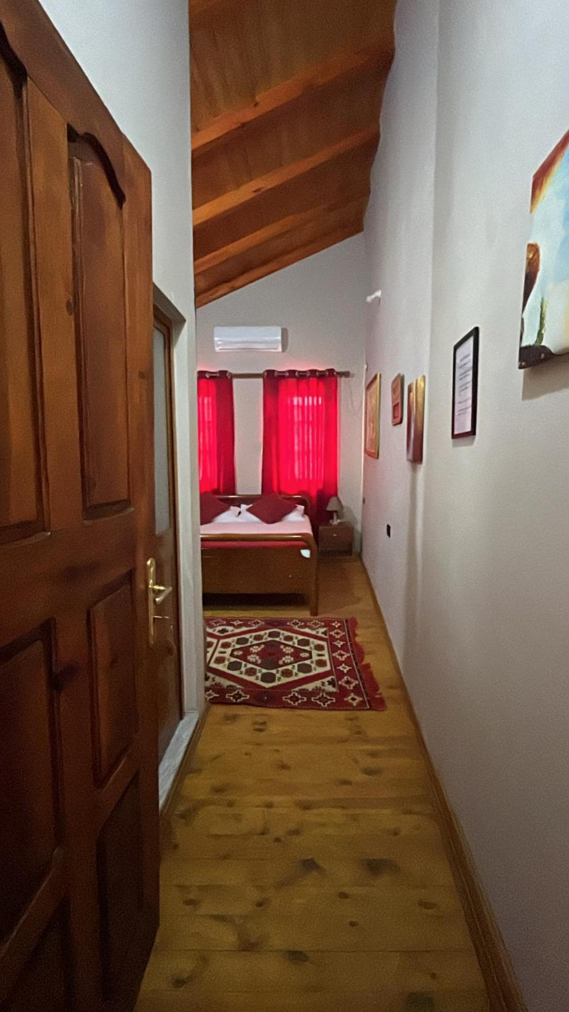 Rooms Emiliano Castle Of Kruja Værelse billede
